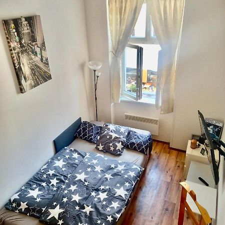 Karlin Cozy Studio Praga Esterno foto